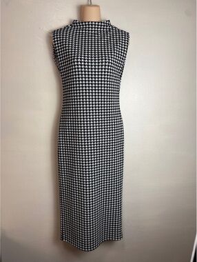 YOZY Houndstooth Mock Neck Bodycon Midi Dress Size M US 6